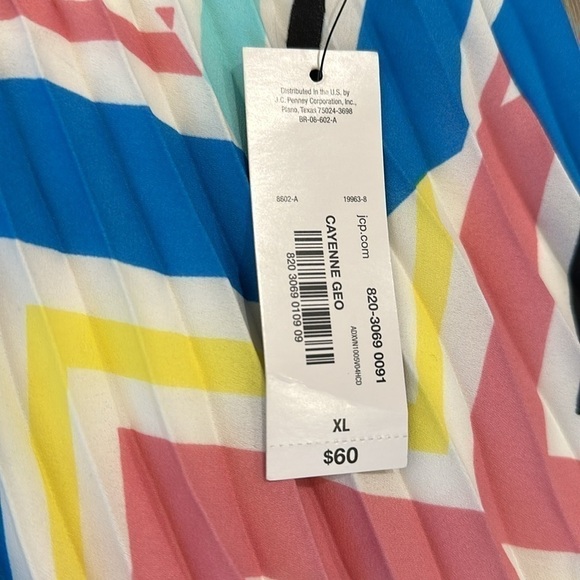 Worthington Cayenne Geo Skirt - Picture 6 of 7